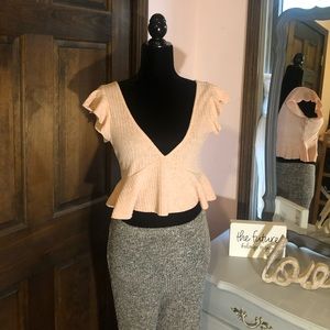 👚👖Forever 21 Outfit Pink Crop Top Gray Pants